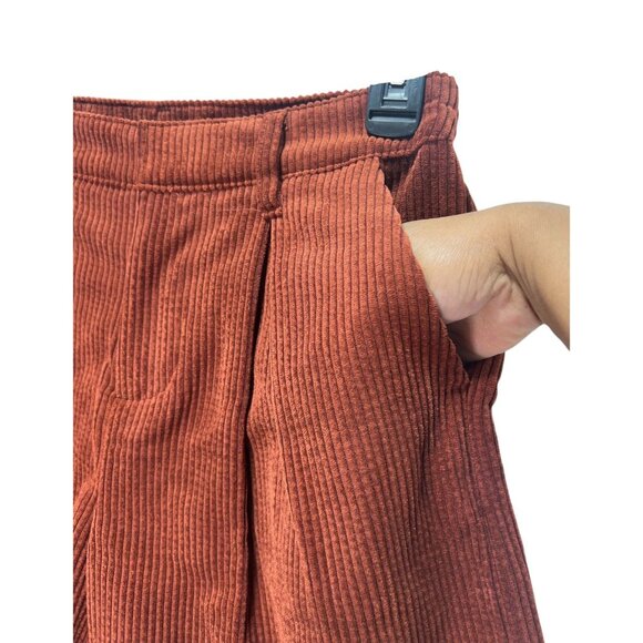 Future Collective - Reese Blutstein - Women's Cord Oversized Trouser Shorts - 0 - Picture 14 of 16